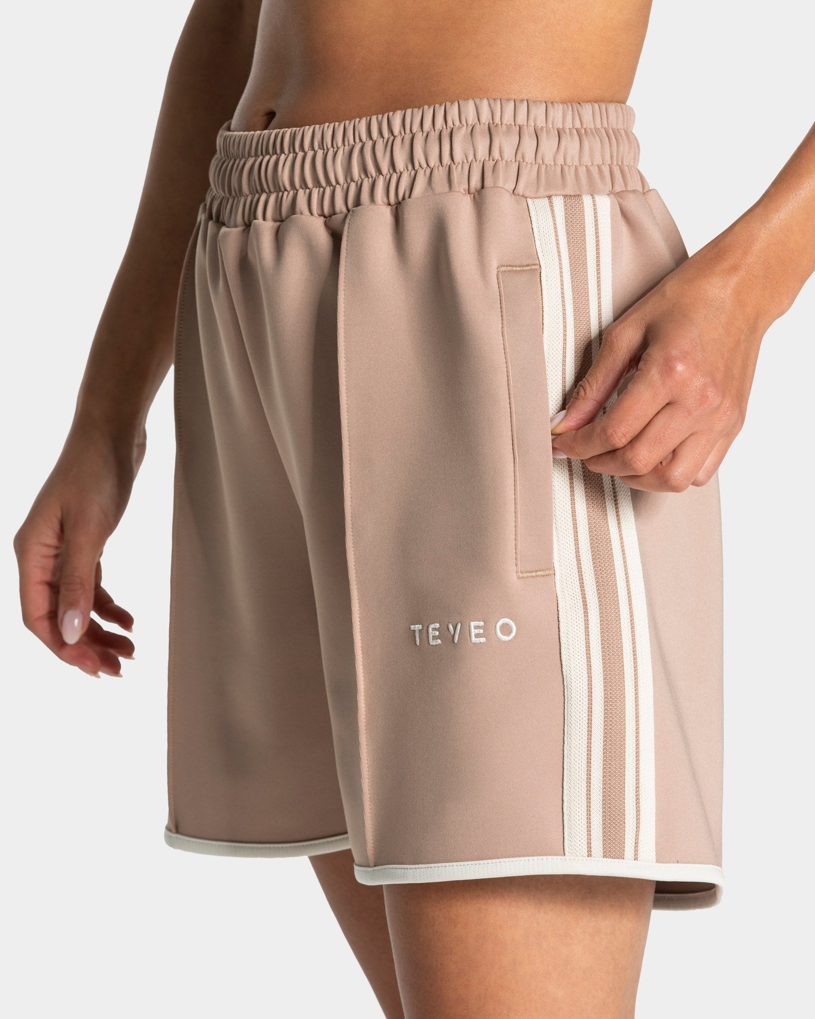 Club Shorts "Beige"