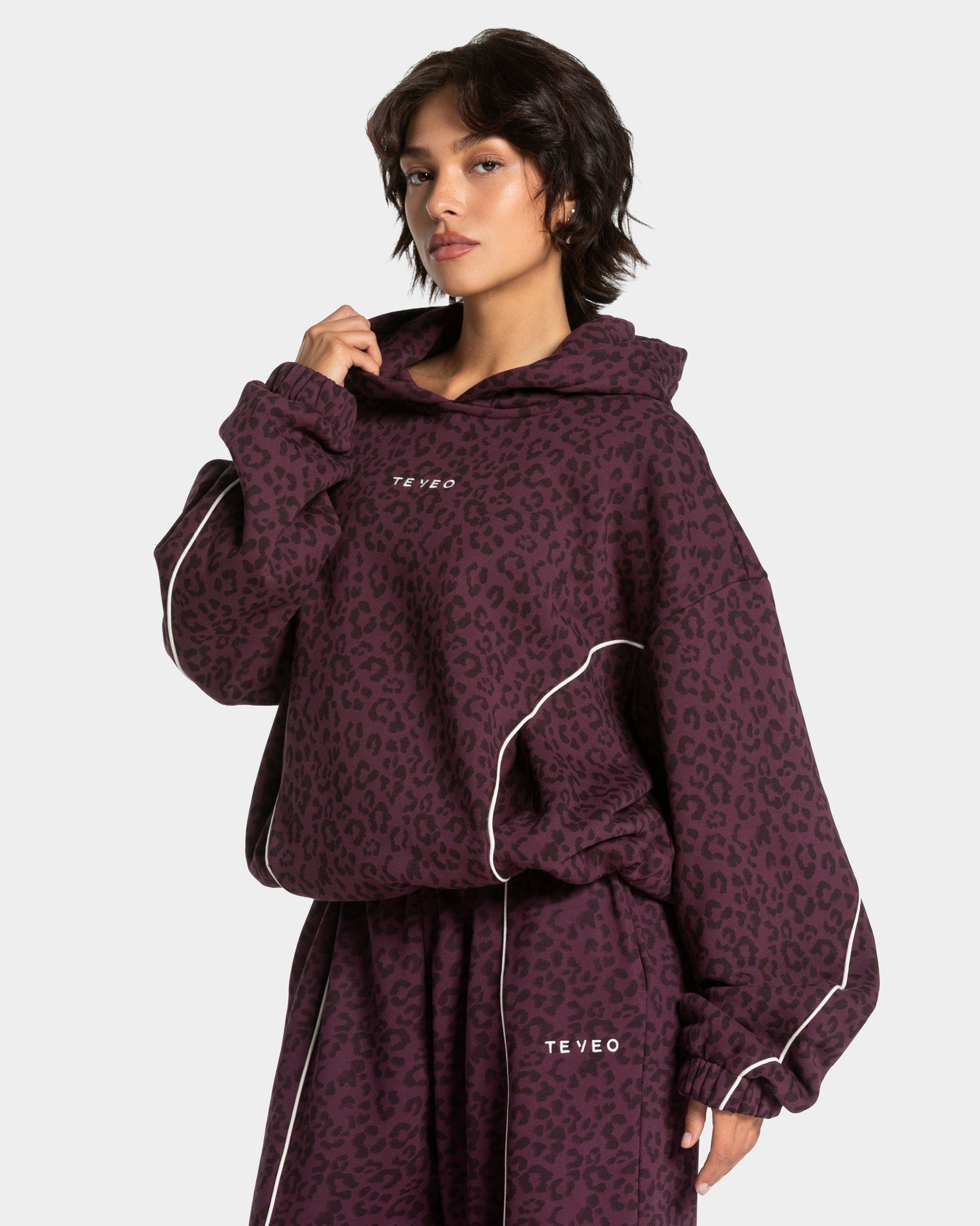 Sweat à capuche Contrastline "Leo Merlot"