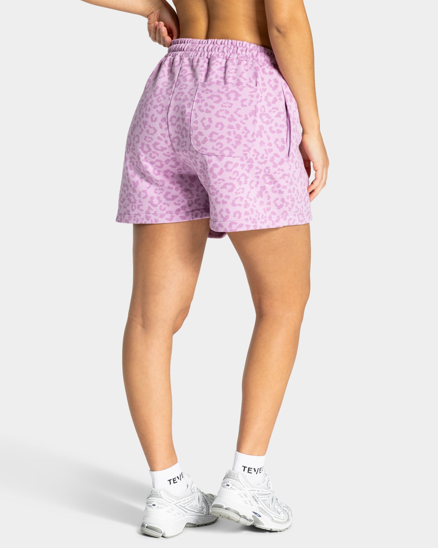 Short oversize Contrastline « Léopard orchidée »