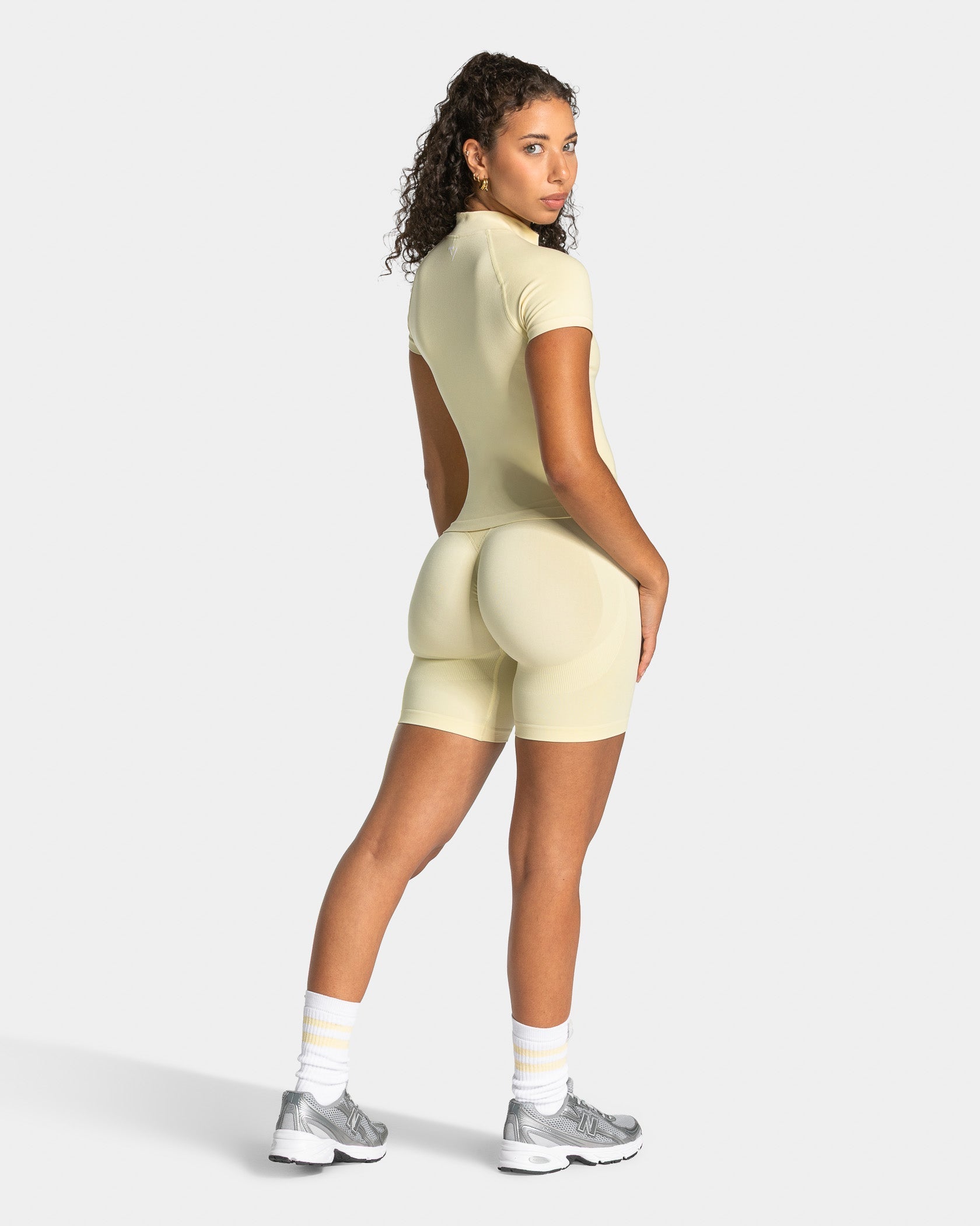 Lift Zip Shortsleeve "Butter Yellow"