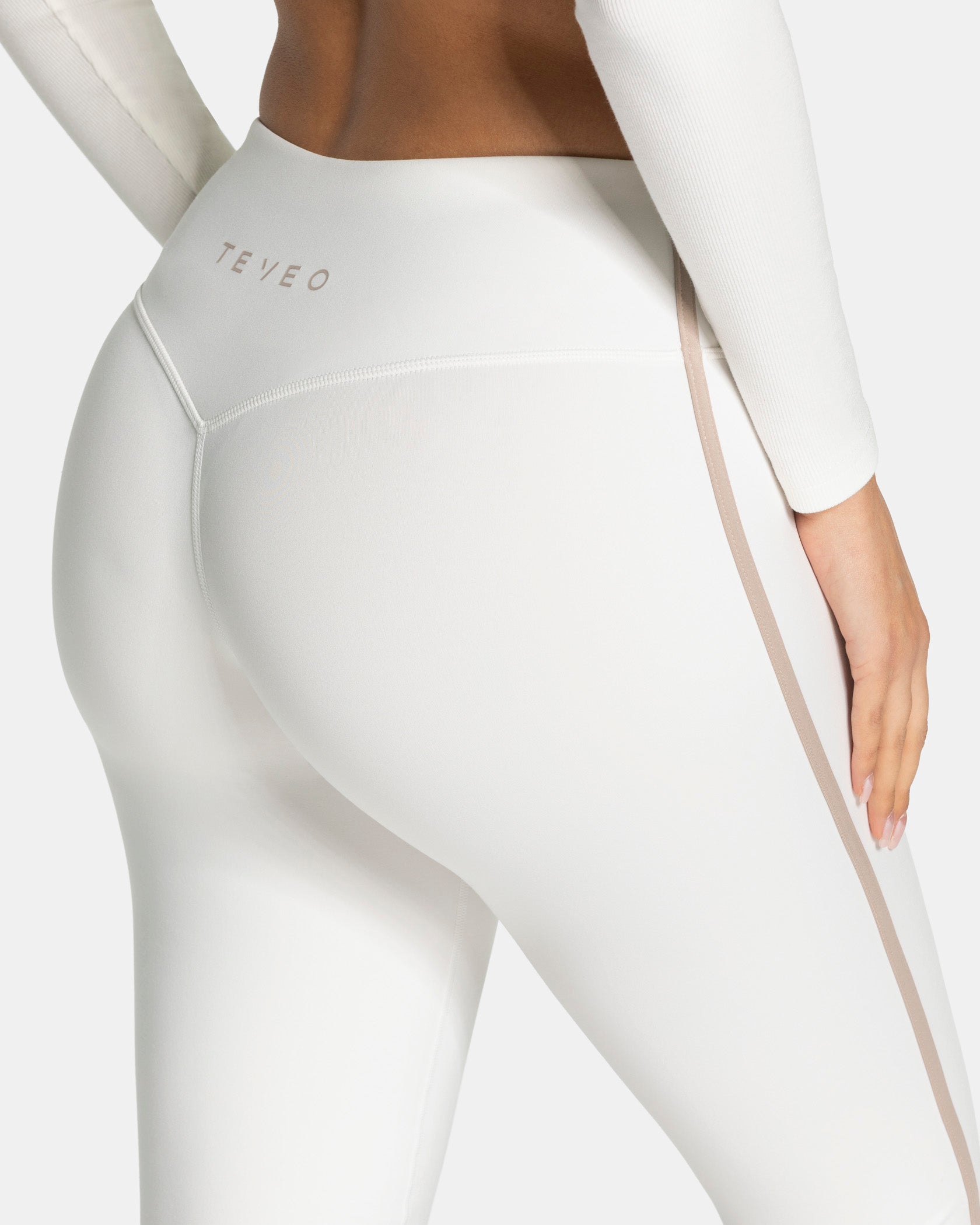 Legging évasé à coupe longue Soft « Blanc cassé »