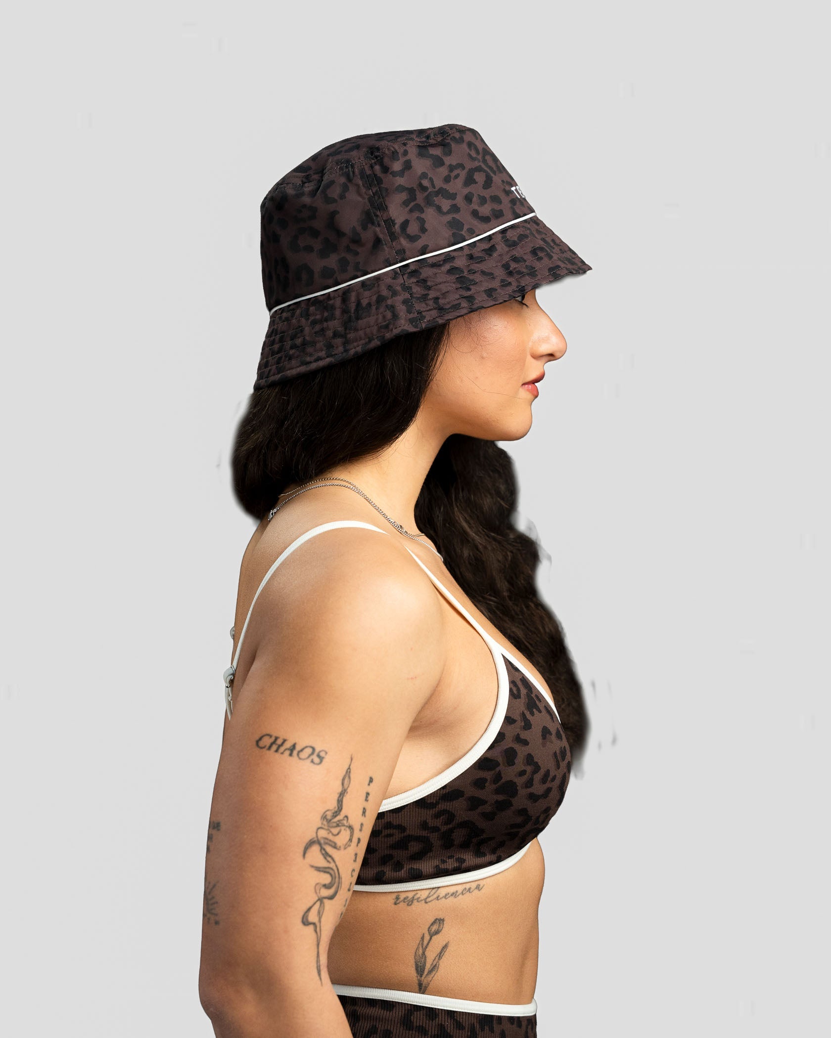 Contrastline Bucket Hat "Leo Espresso"