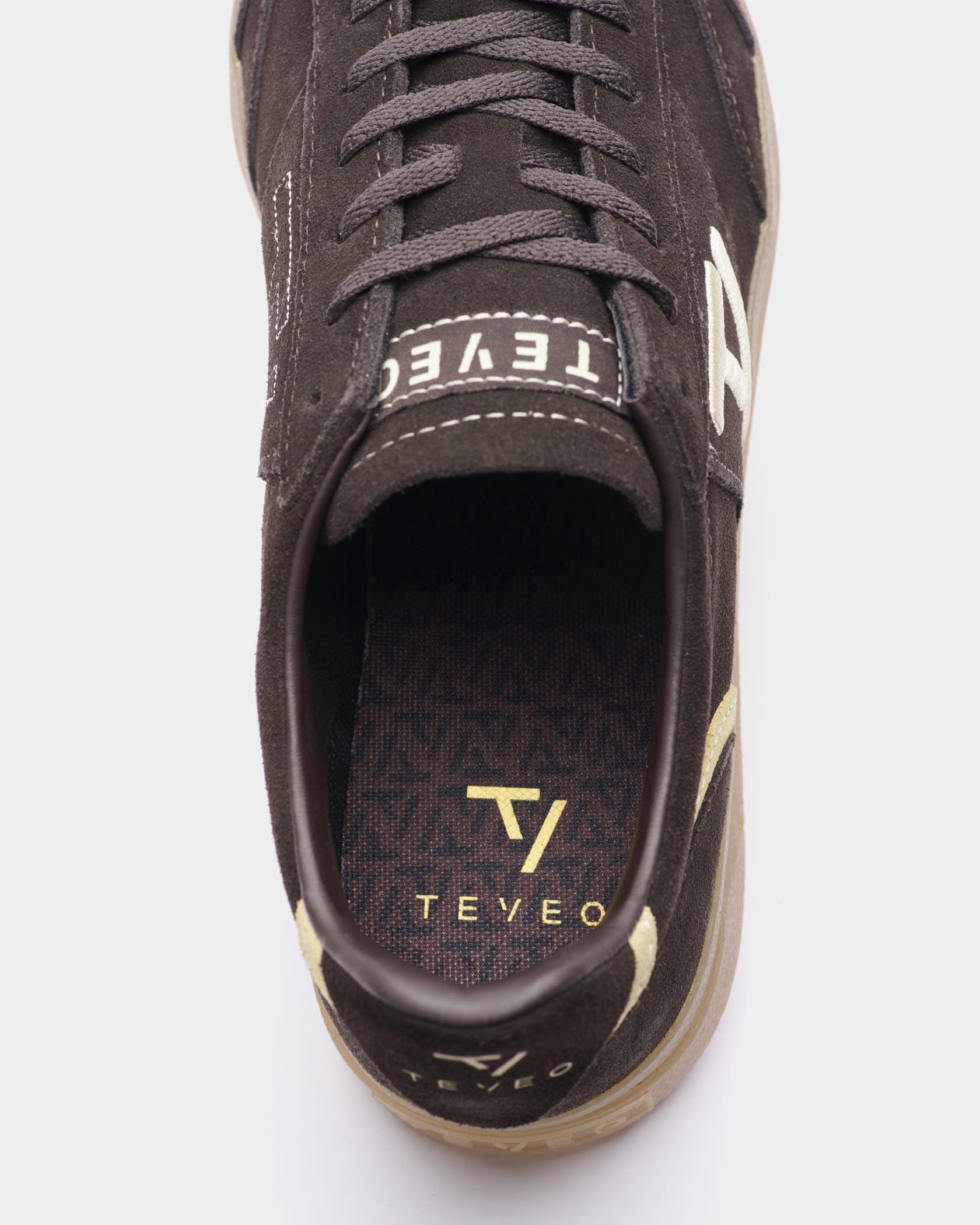 Baskets Classic Homme « Dark Chocolate/Butter Yellow »