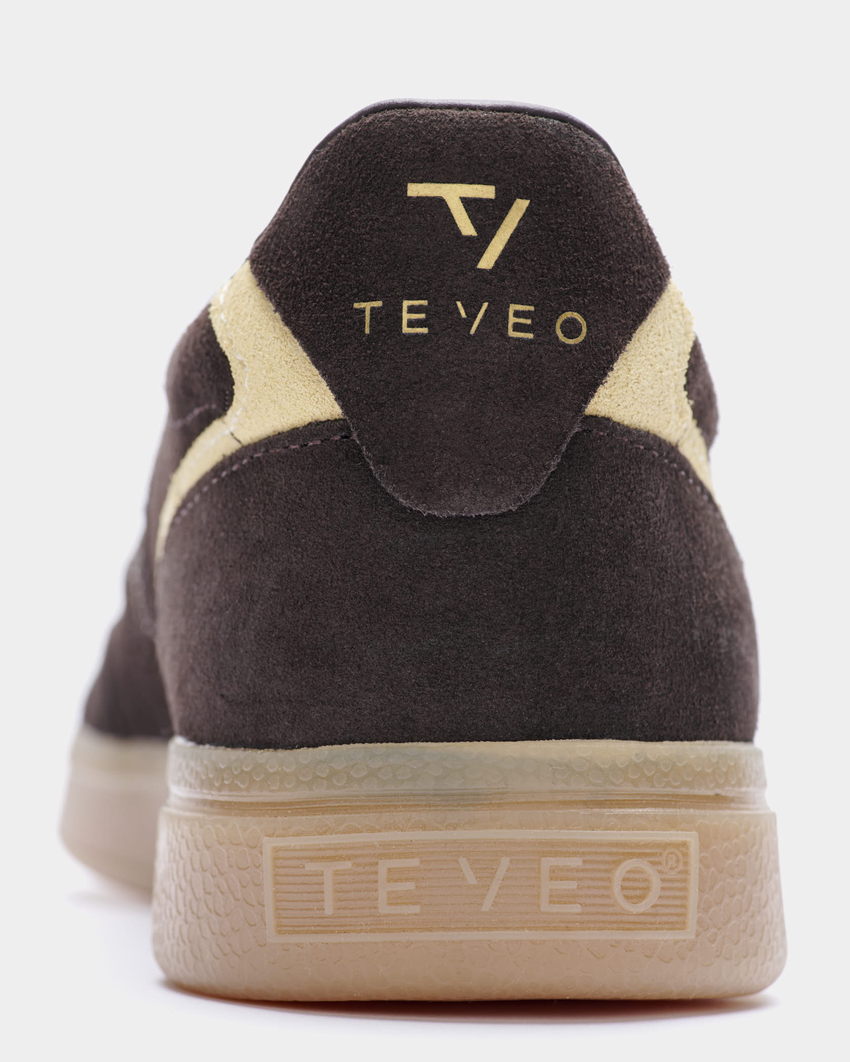 Baskets Classic Homme « Dark Chocolate/Butter Yellow »