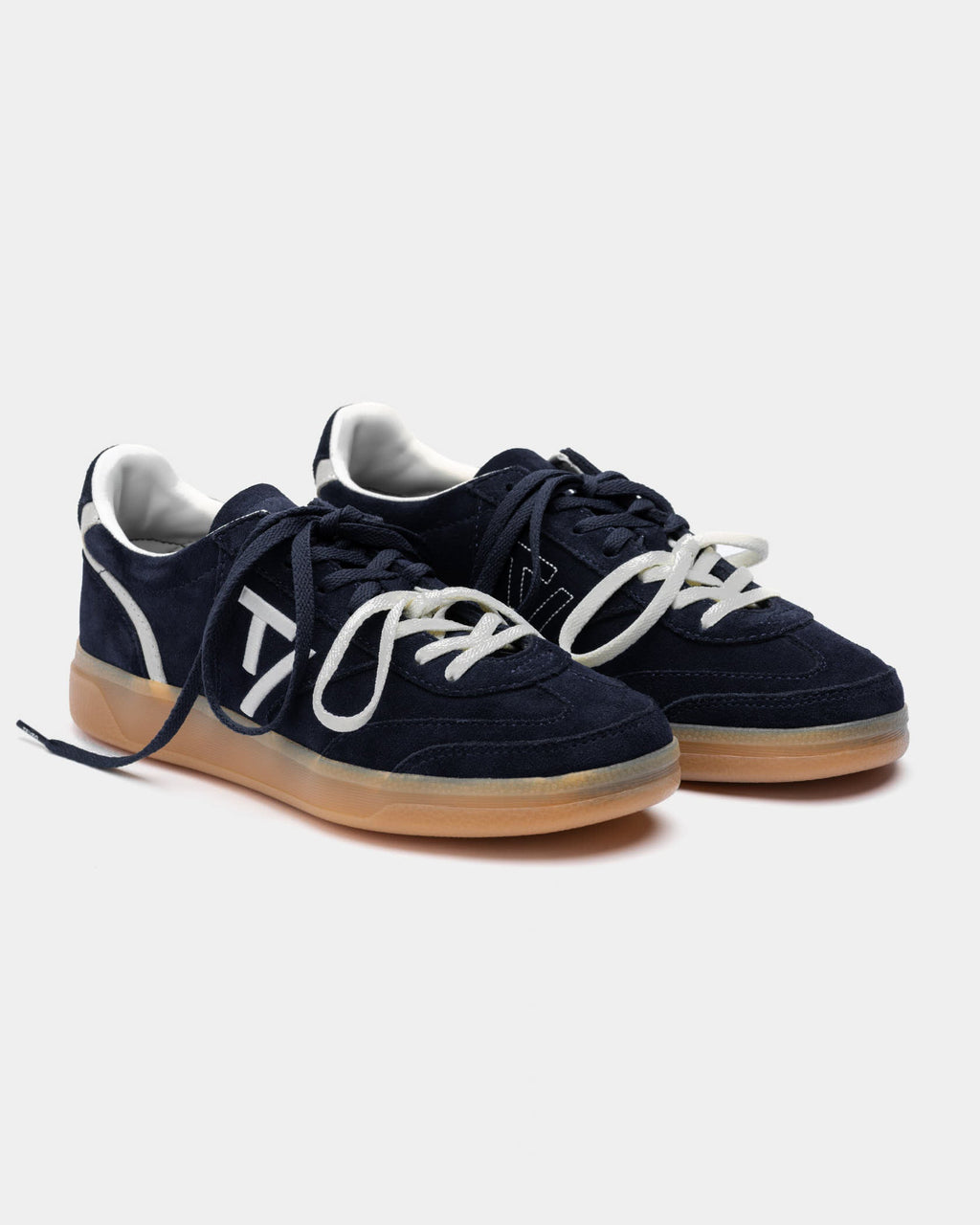Baskets Classic Femme « Midnight/blanc cassé »